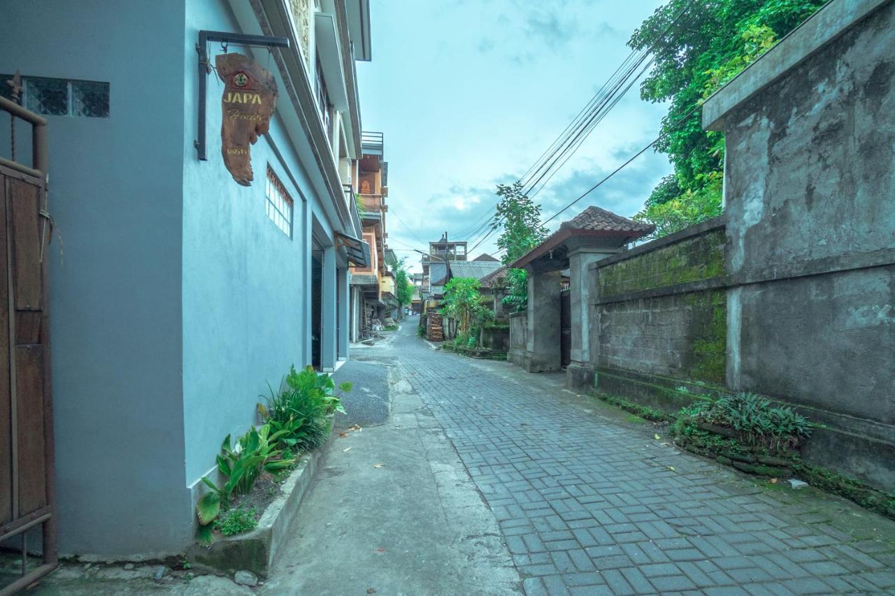 Appartement Japa House à Ubud Extérieur photo
